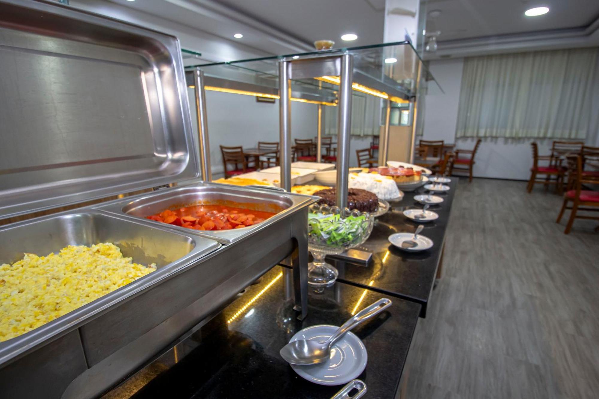 Hotel Golden Park Curitiba By Nacional Inn Exterior foto