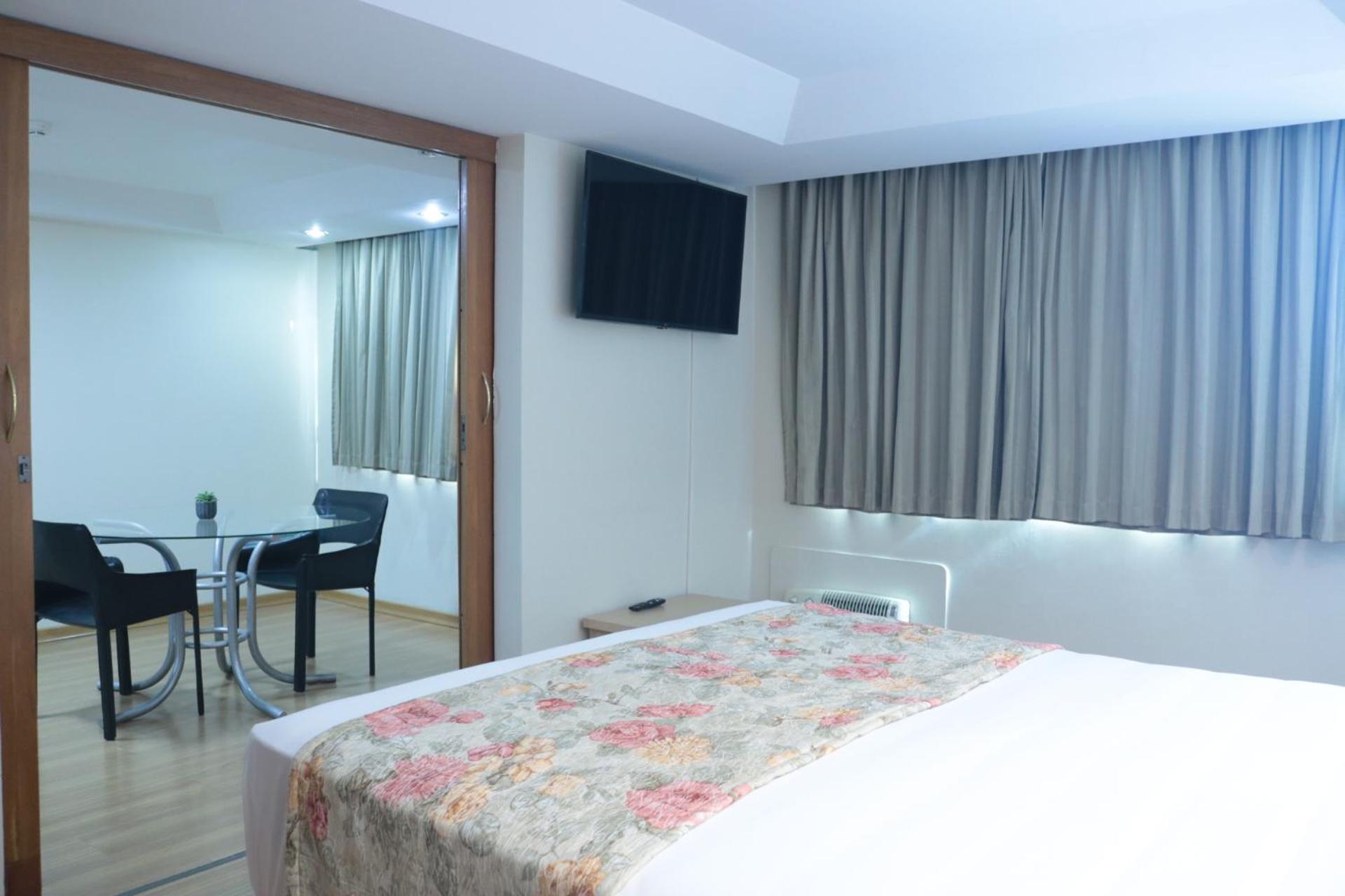 Hotel Golden Park Curitiba By Nacional Inn Exterior foto
